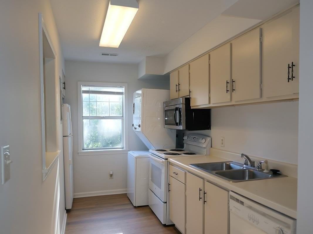 138 Kingsbury Dr - Photo 7 of 21