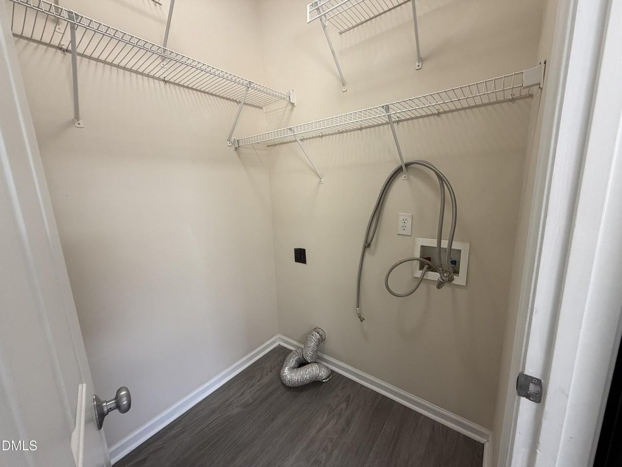 2418 Lazy River Dr - Photo 7 of 14