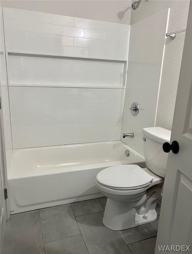 192 Palm Ave - Photo 7 of 9