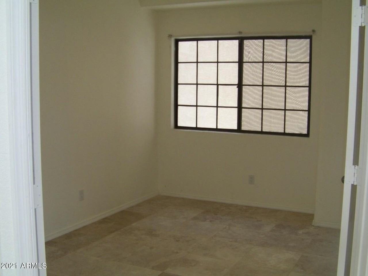 7776 E Pepper Tree Ln - Photo 4 of 5