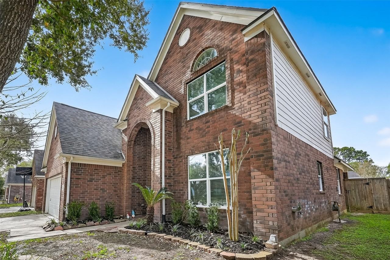 19715 Azalea Brook Way - Photo 2 of 48