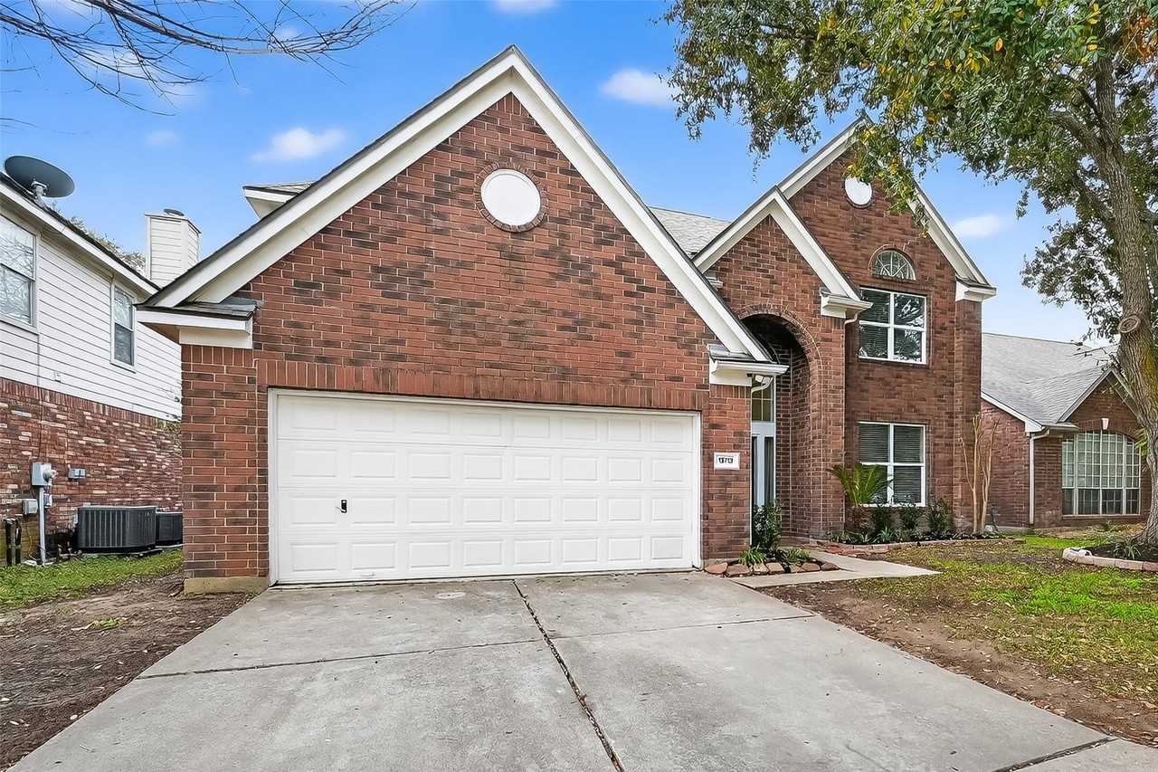 19715 Azalea Brook Way - Photo 4 of 48