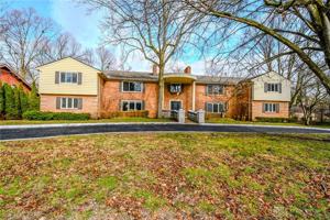 featured image of 121 E Schantz Ave ##4