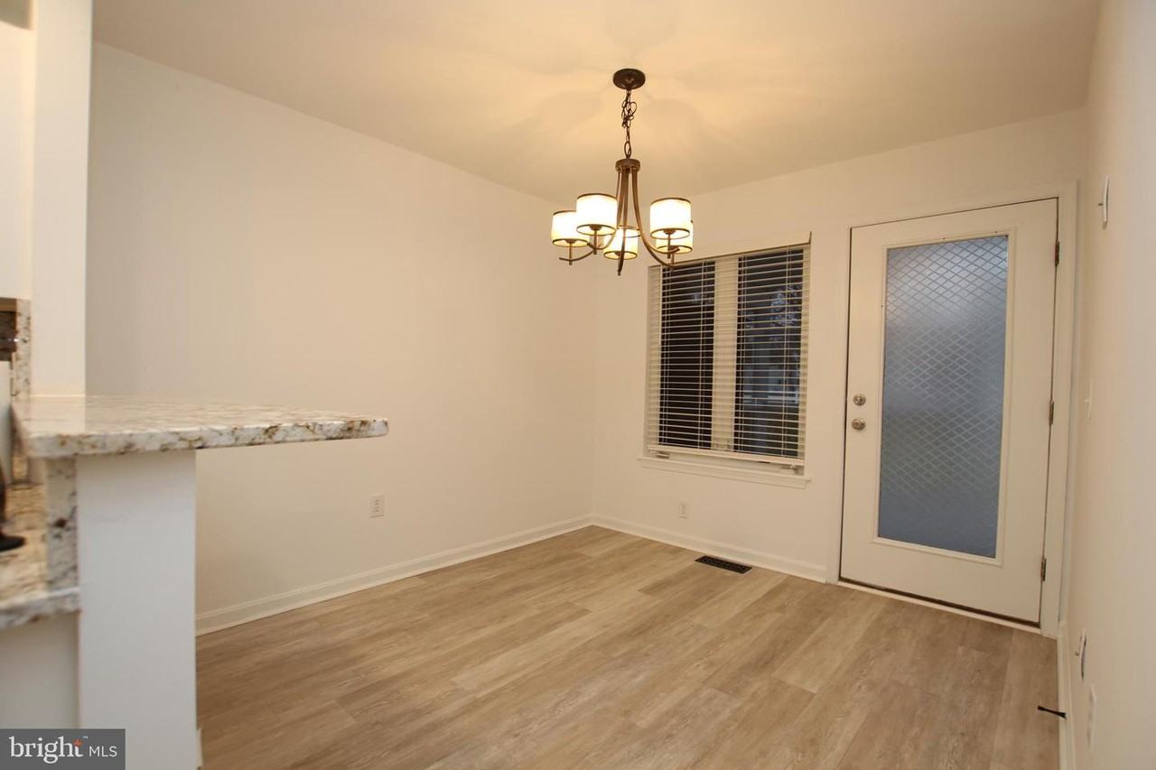 117 Lakeside Dr - Photo 6 of 20
