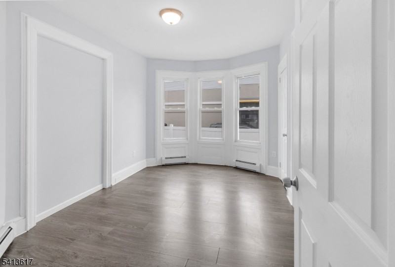 635-637 Madison Ave Unit 1 - Photo 3 of 6