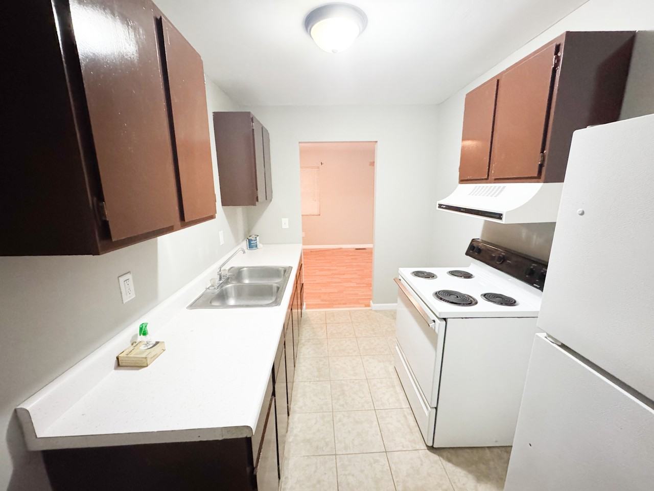 516 Goldensand Ln #1 - Photo 6 of 15