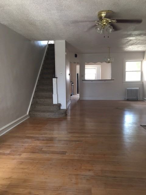 334 W Berkley St #1 - Photo 3 of 18