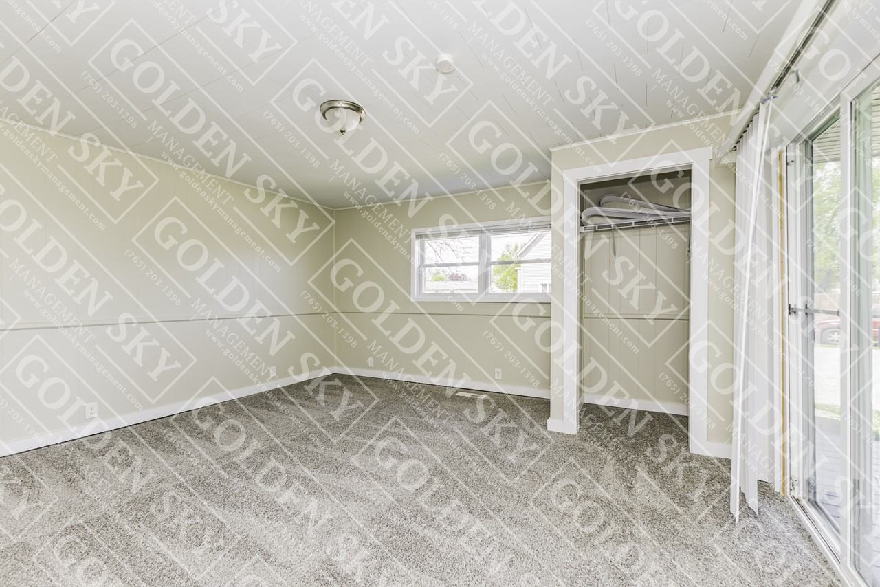 109 Main St #1 - Photo 7 of 18