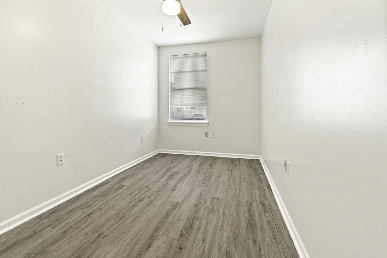 2117 Foucher St #2117 - Photo 5 of 14