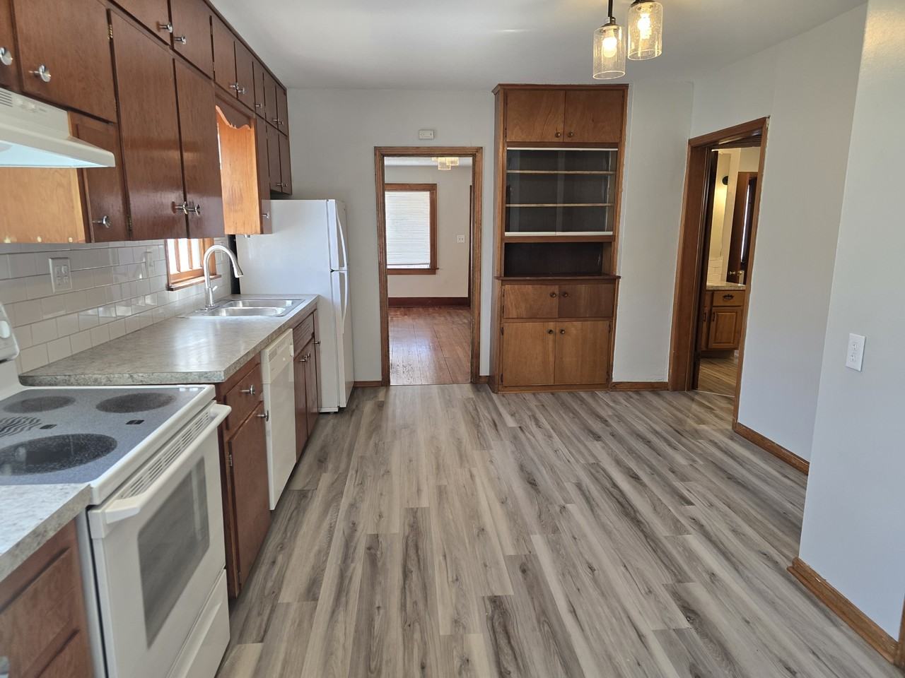 526 N Martinson St #1 - Photo 5 of 22