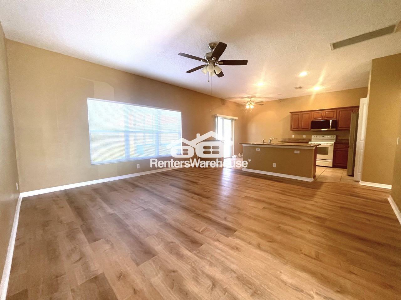 884 Addison Dr Ne - Photo 5 of 44