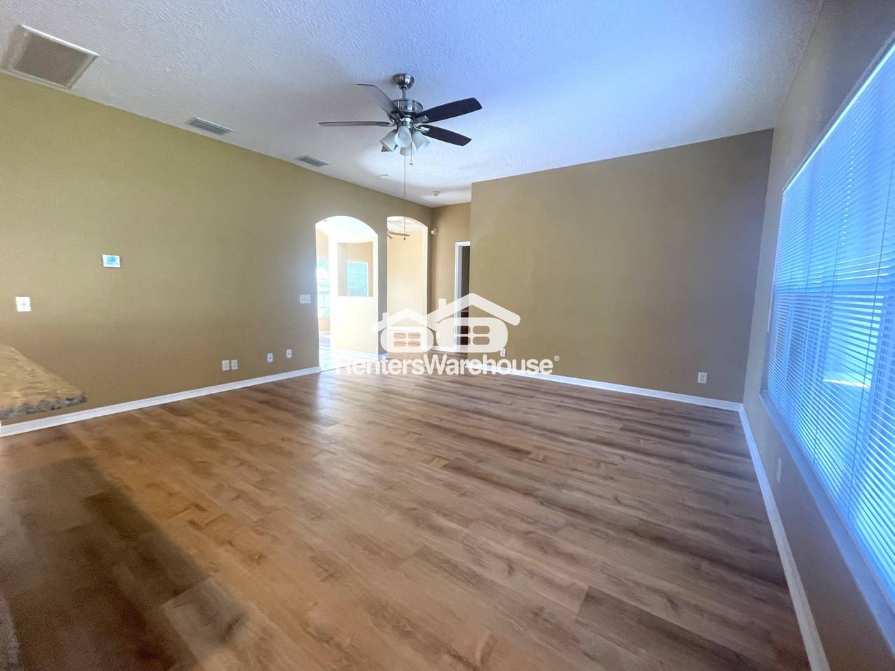 884 Addison Dr Ne - Photo 7 of 44