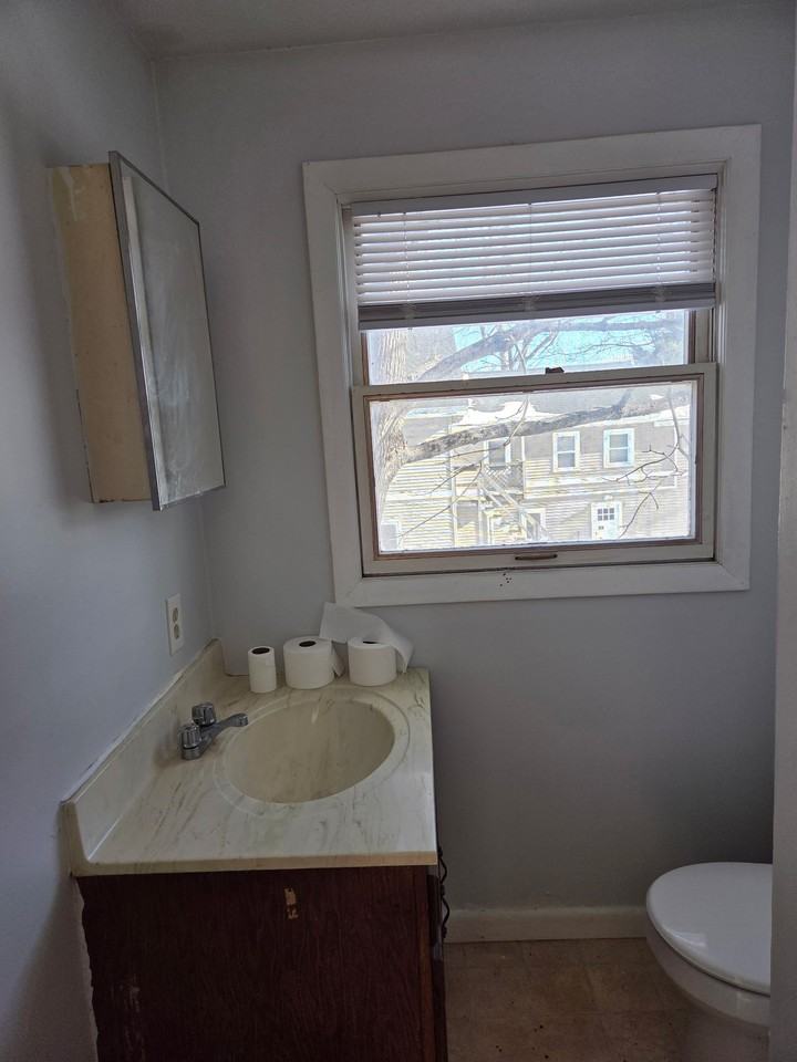 35 Maple St #3 - Photo 6 of 6