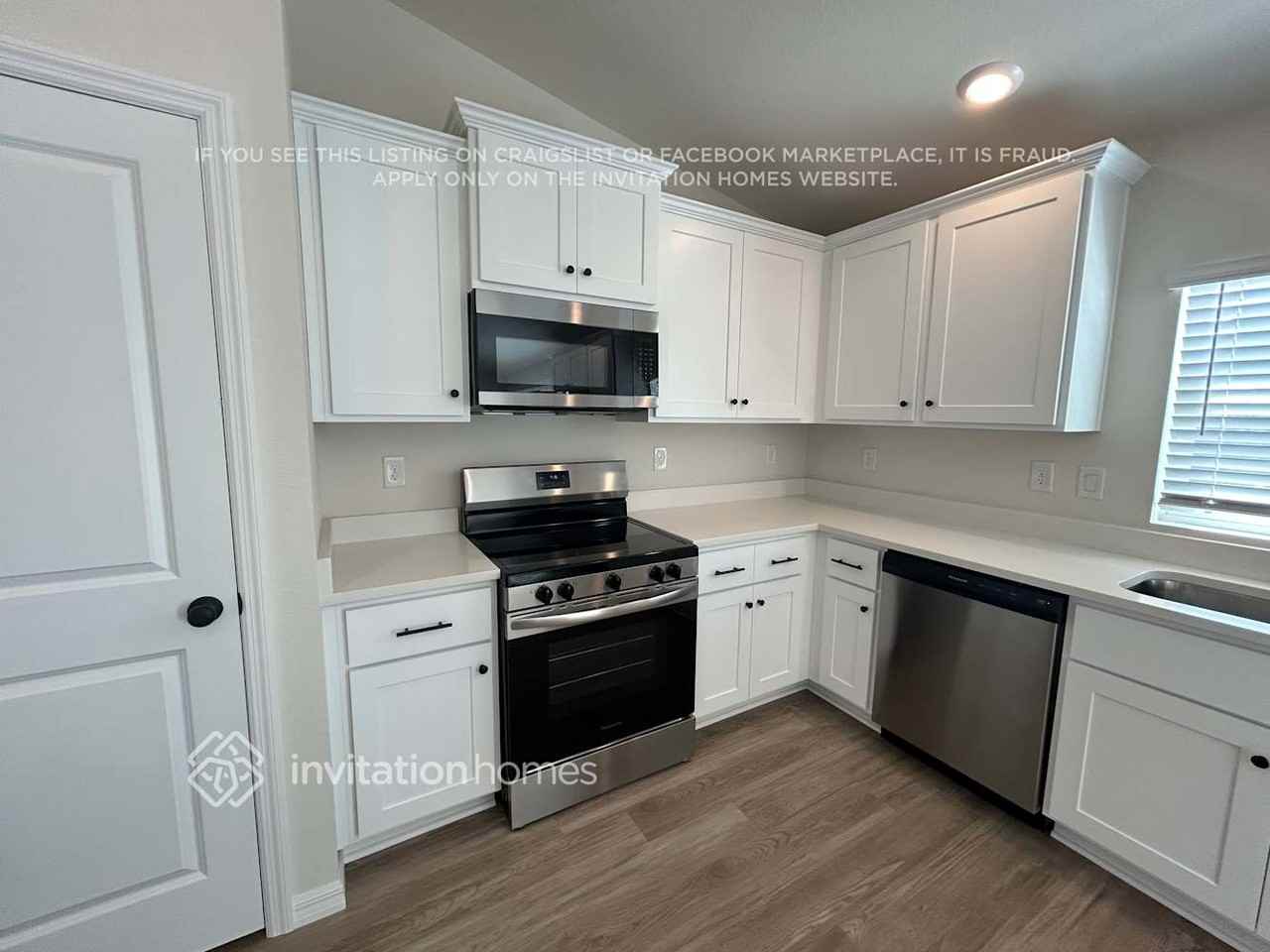 214 Nw 8th Ter - Photo 4 of 14