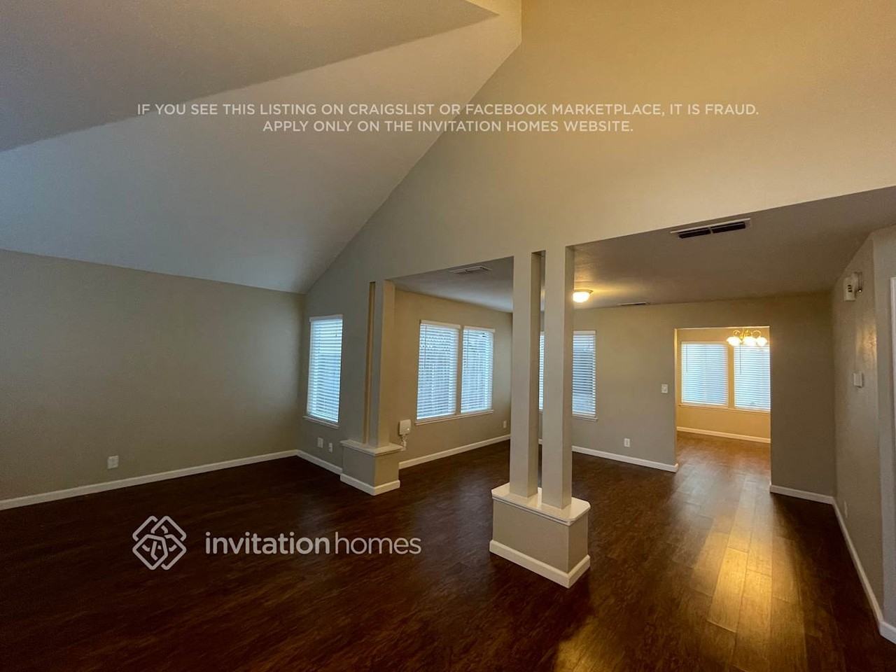 8848 Redwater Dr - Photo 3 of 14