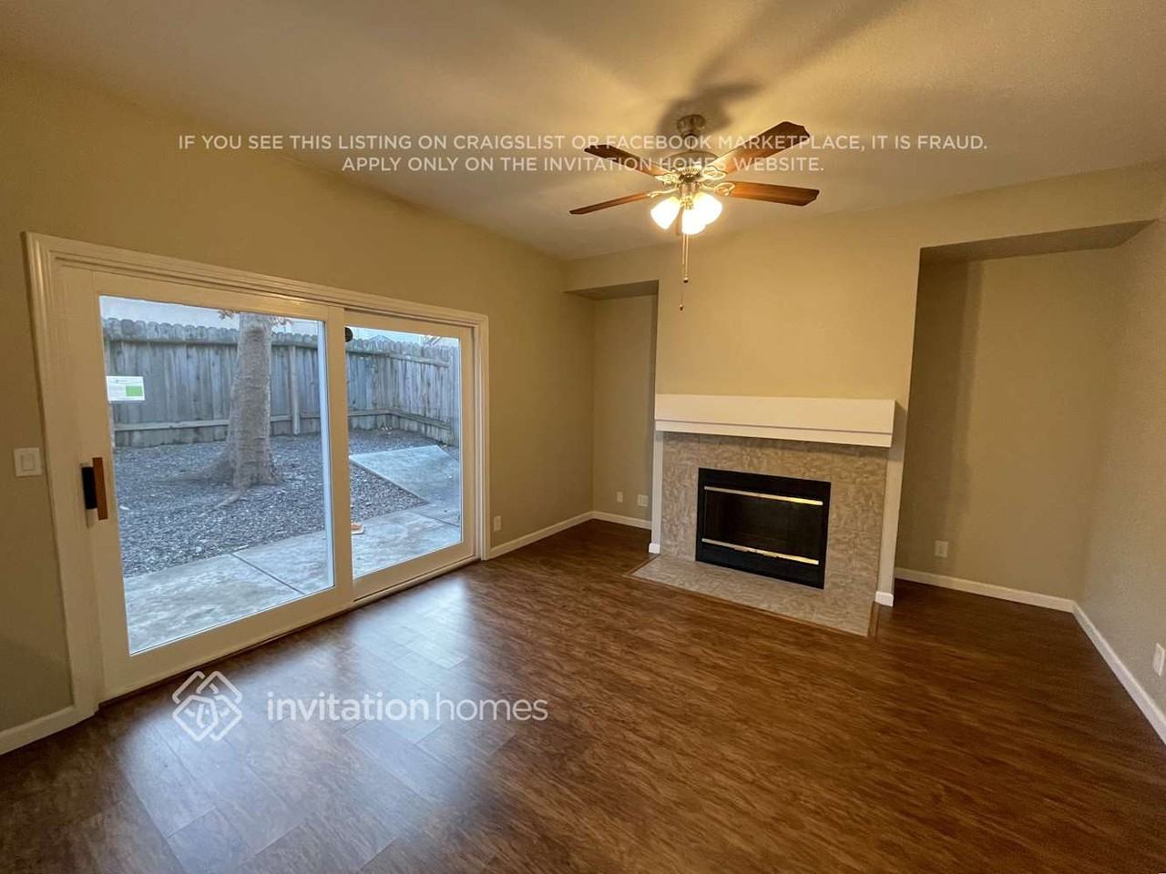 8848 Redwater Dr - Photo 4 of 14