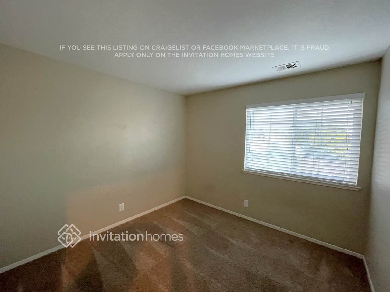 8848 Redwater Dr - Photo 7 of 14