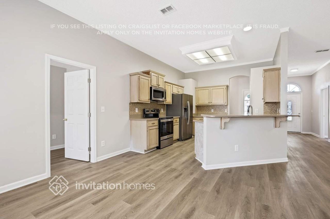 2591 Tramore Pl - Photo 4 of 16