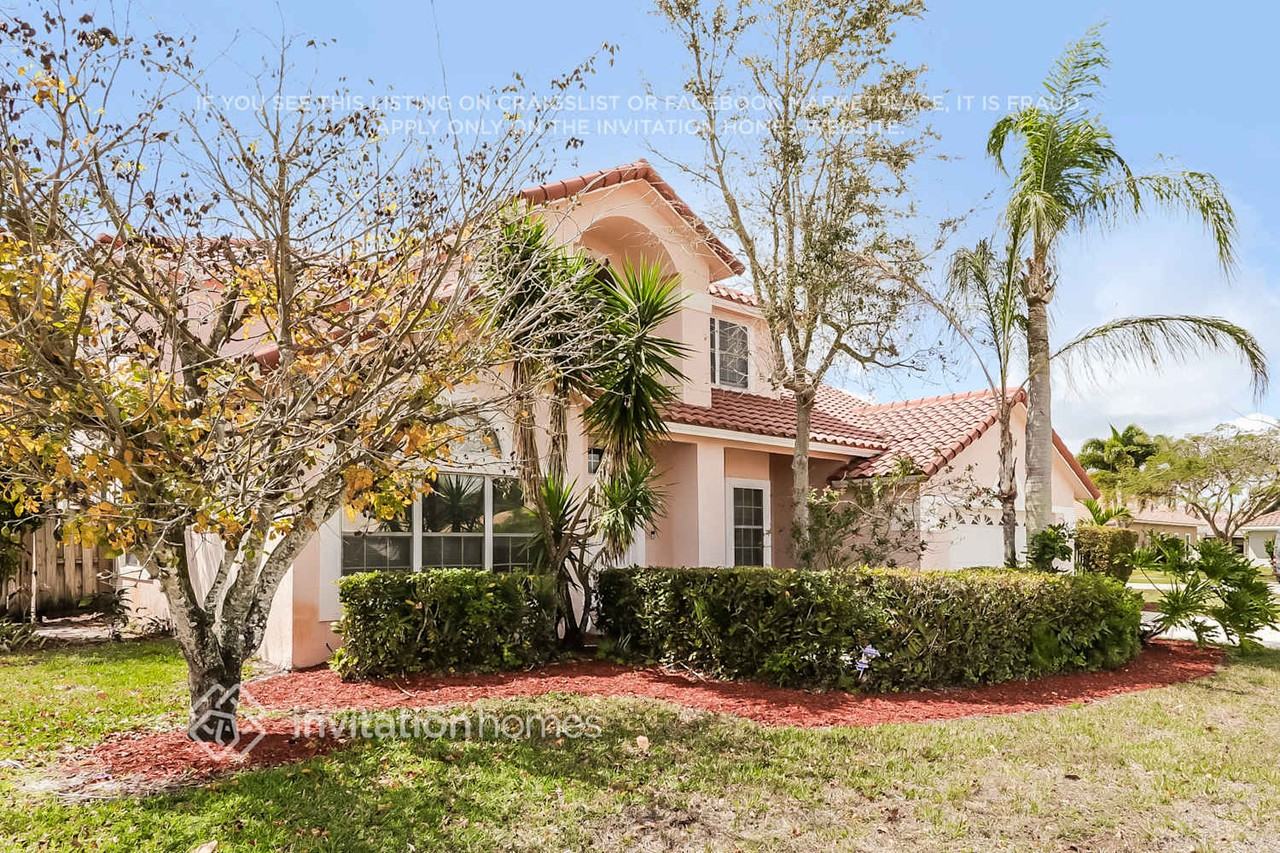 2015 Portland Ave - Photo 4 of 18