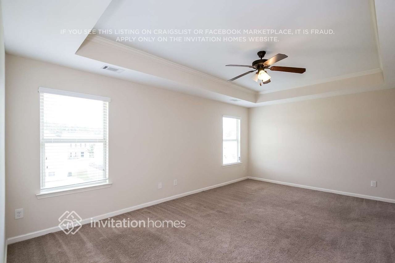 4292 Violet Way Ct - Photo 7 of 17