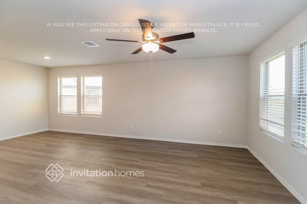10727 Sunlit St - Photo 6 of 21