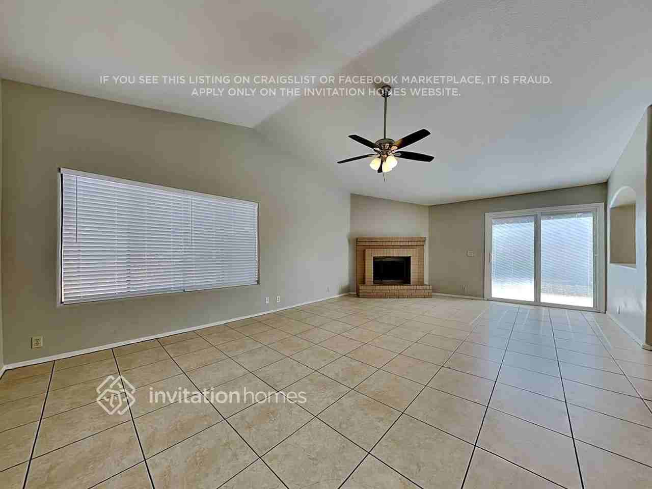 4643 N 100th Ave - Photo 4 of 21