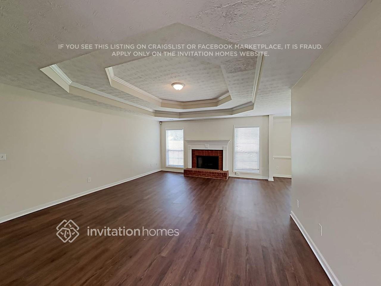 1530 Devonshire Way - Photo 4 of 17