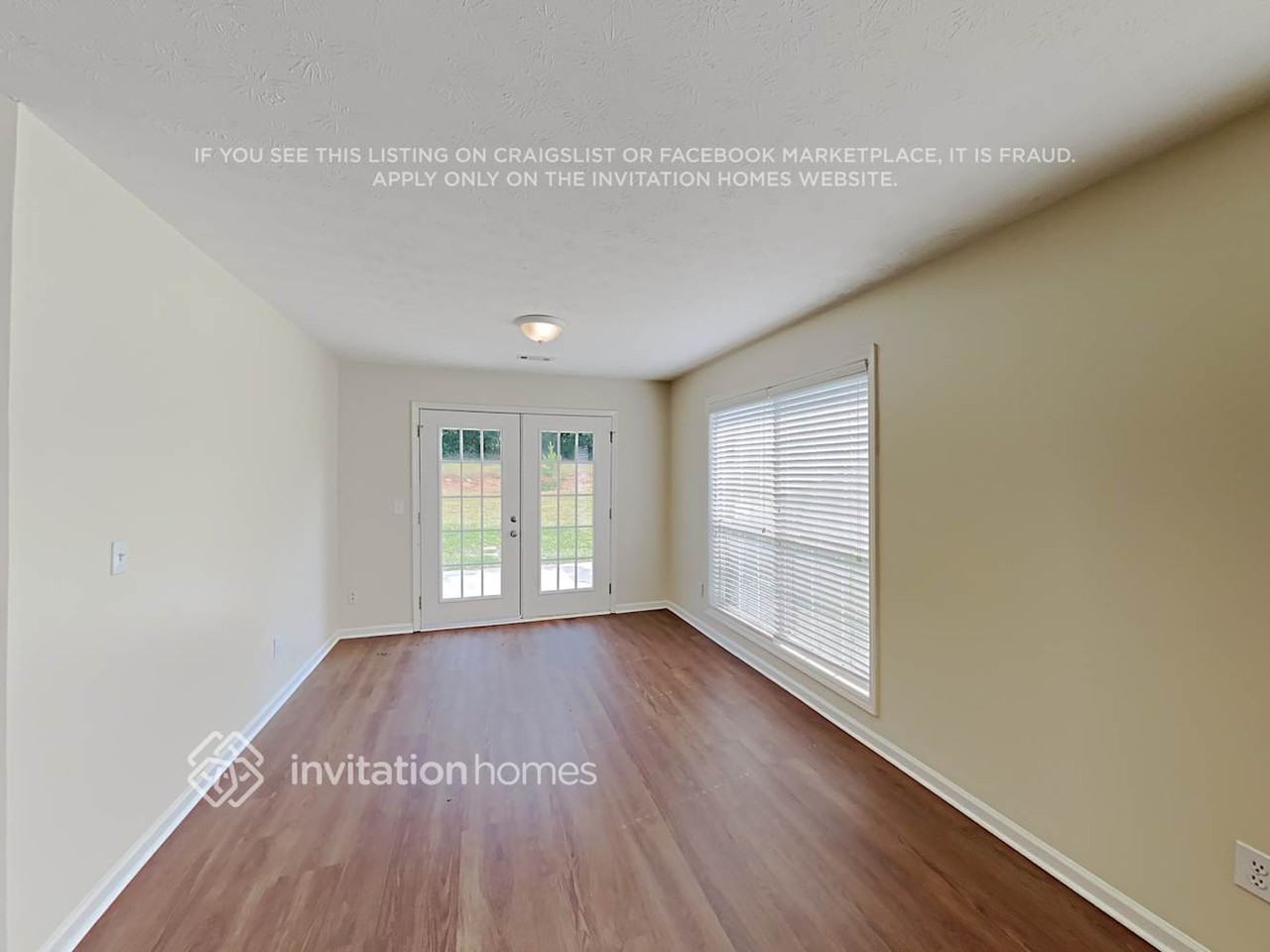 1530 Devonshire Way - Photo 6 of 17