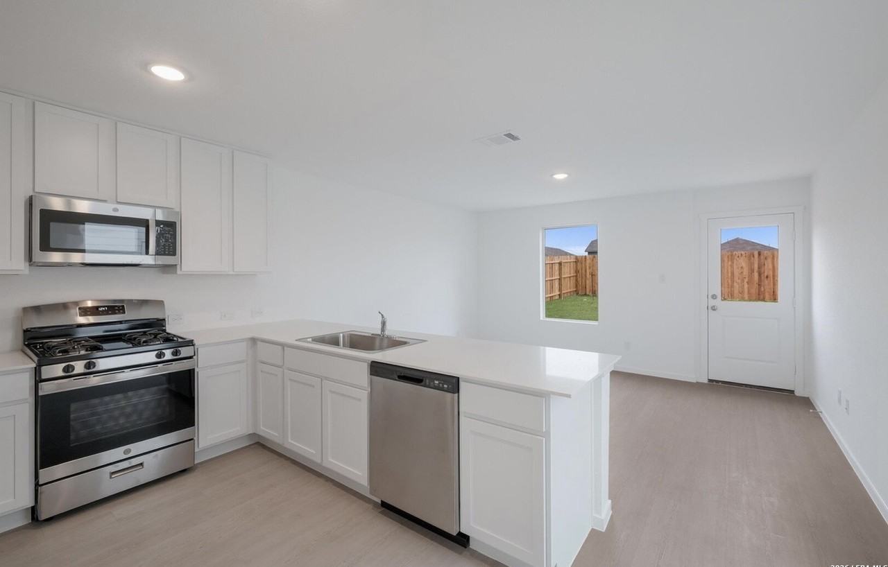 7422 India Star #1 - Photo 2 of 10