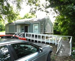 featured image of 304 Crockett St