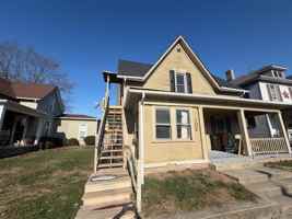 featured image of 606-608 W North stUnit 608-2 #608-2