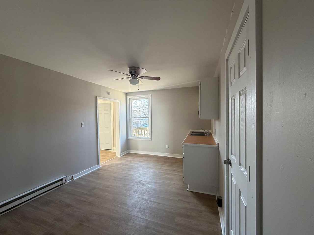 606-608 W North stUnit 608-2 #608-2 - Photo 6 of 9