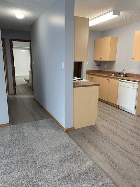 Woodgrove Place Apartments - Photo 7 of 15