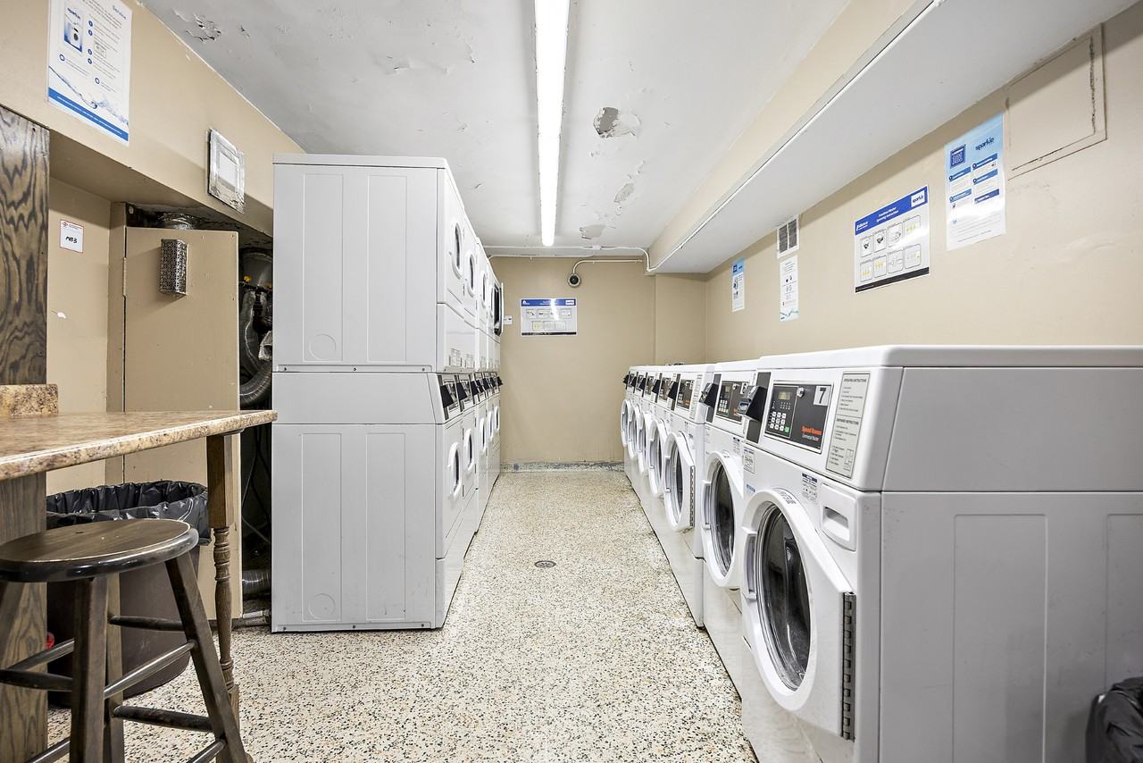 30 High Street East - Photo 5 of 18