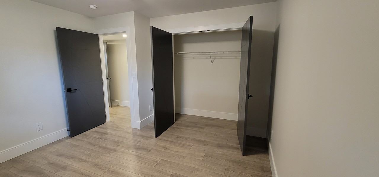 8648 Cleven Drive #Bsmt - Photo 7 of 9