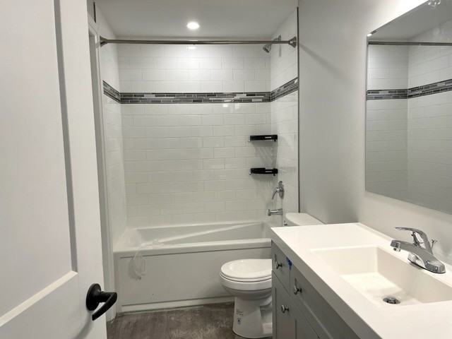 Anne N 171 - Photo 5 of 13