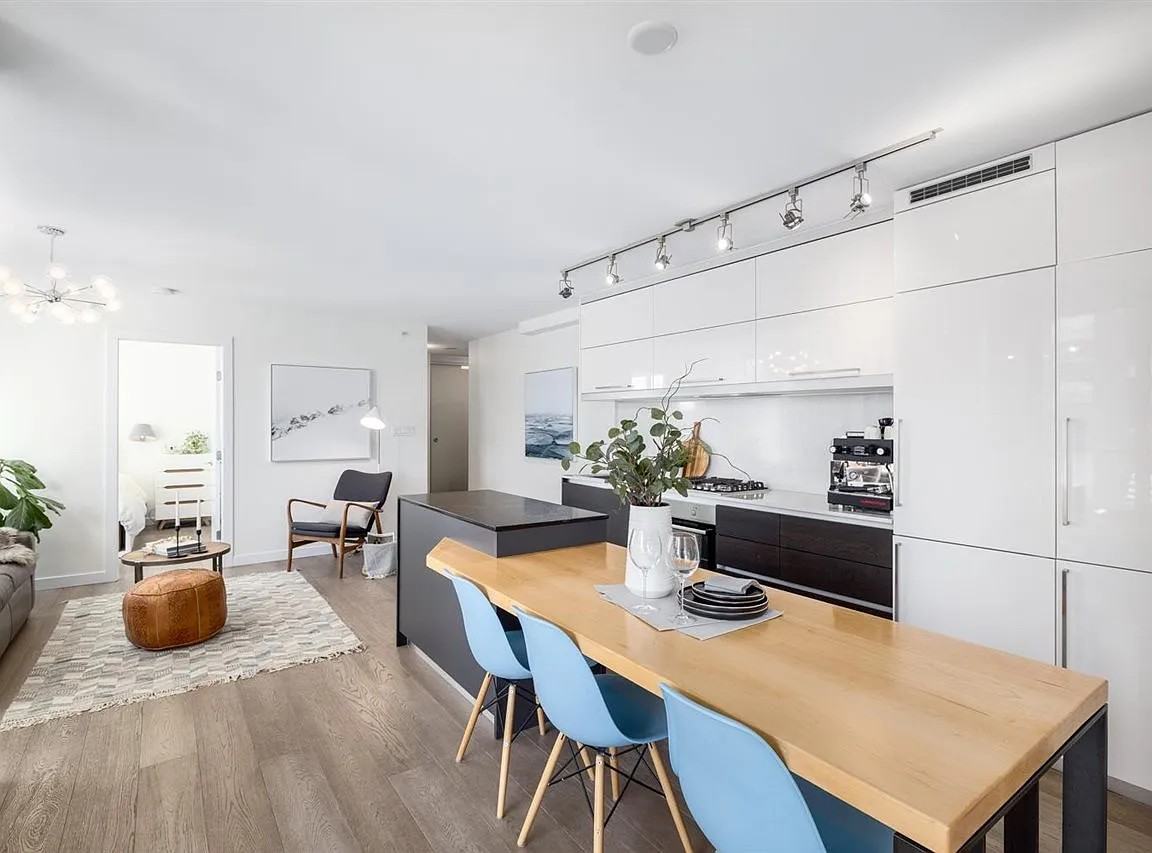 189 Keefer St - Photo 4 of 13