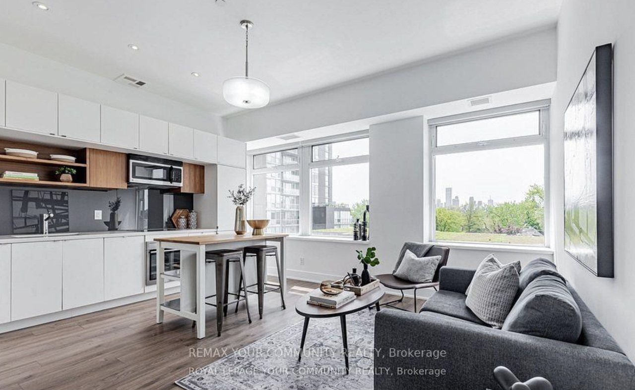 St Clair Ave W & Avenue Rd - Photo 3 of 10