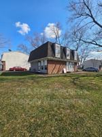 featured image of 4095 Larry Pl