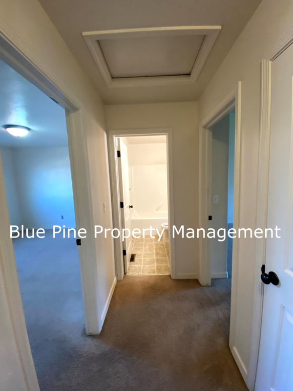 1512 N Stevens Dr #C - Photo 6 of 12