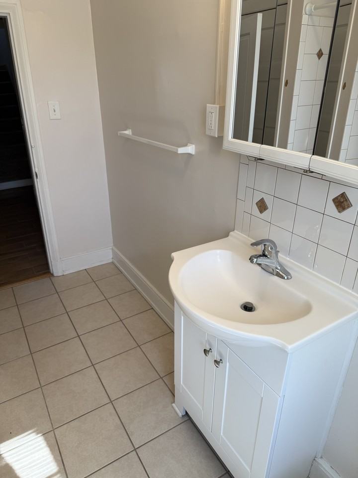 49 East High Street #1 - Photo 2 of 8