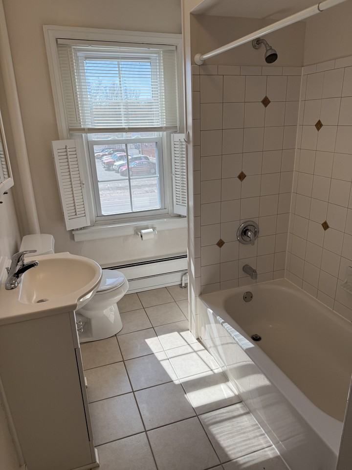 49 East High Street #1 - Photo 4 of 8