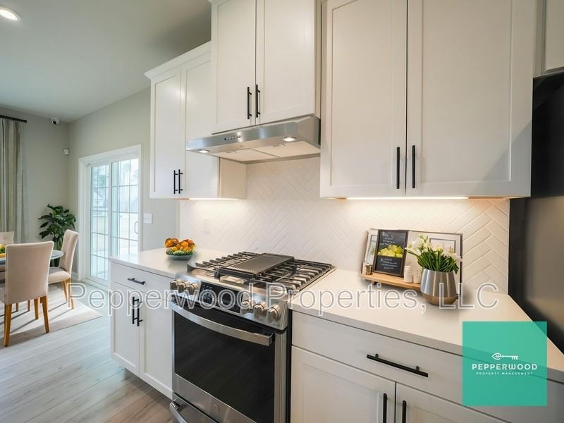 7204 Red Cedar Trl - Photo 5 of 30