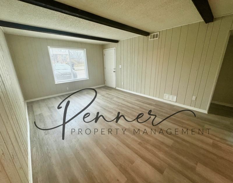 11426 E 71st St - Photo 3 of 8