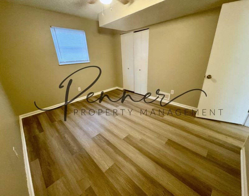 11426 E 71st St - Photo 6 of 8