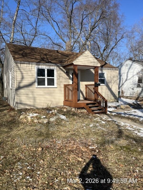 3534 Homewood Ave - Photo 2 of 7