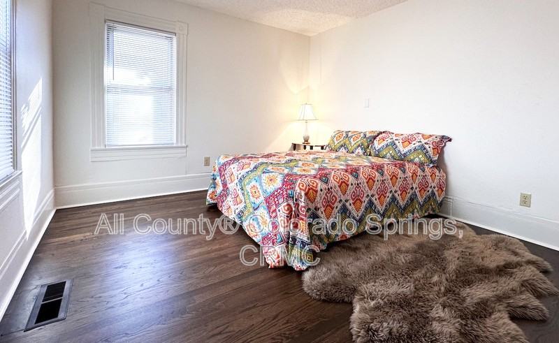 516 E Bijou St - Photo 3 of 27