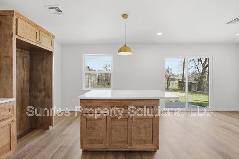 644 Hunters Hill Rd - Photo 7 of 20