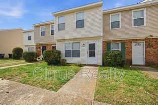 2724 Peach St - Photo 1 of 1