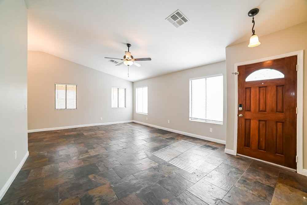 11345 W Loma Blanca Dr - Photo 5 of 19